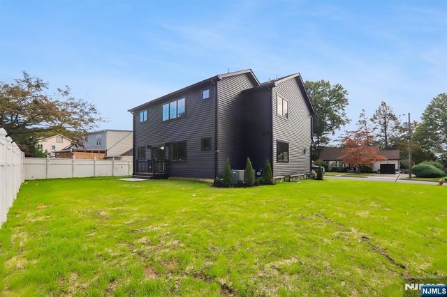 191 Rambler Avenue, New Milford, NJ 07646