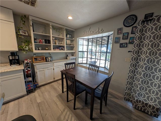 1980 Jocelyn Rd, Aransas Pass, TX 78336