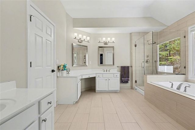 595 Abbeywood Drive, Roswell, GA 30075