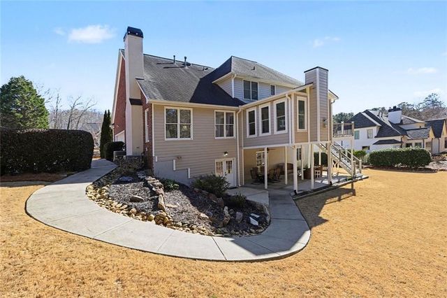 595 Abbeywood Drive, Roswell, GA 30075