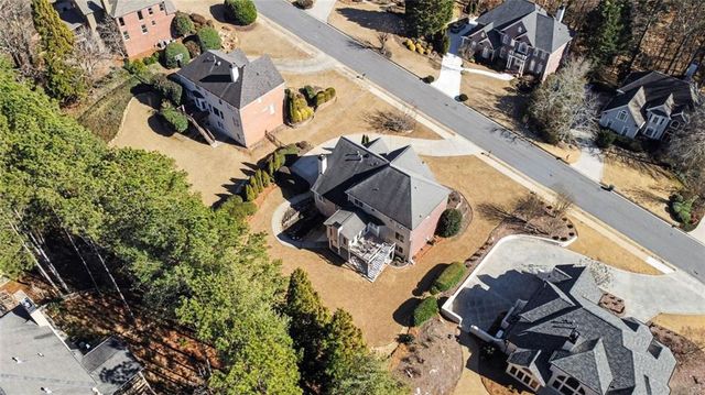 595 Abbeywood Drive, Roswell, GA 30075