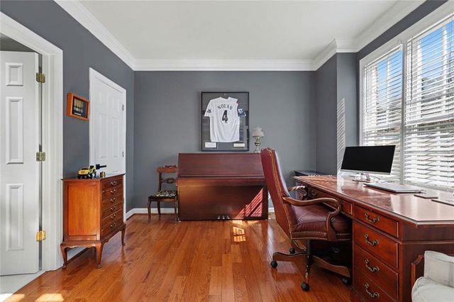 595 Abbeywood Drive, Roswell, GA 30075