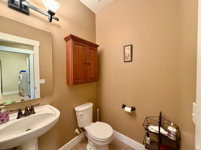 3086 N 1075 W, Pleasant View, UT 84414