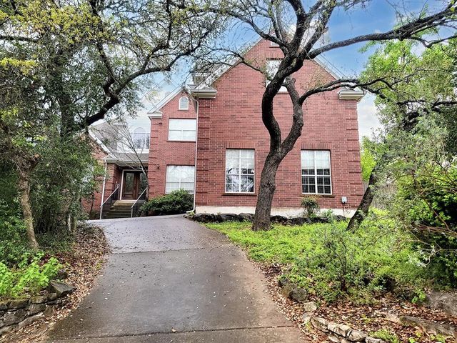 10526 Grand Oak CIR, Austin, TX 78750
