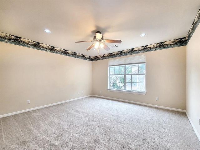 10526 Grand Oak CIR, Austin, TX 78750