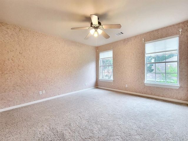 10526 Grand Oak CIR, Austin, TX 78750