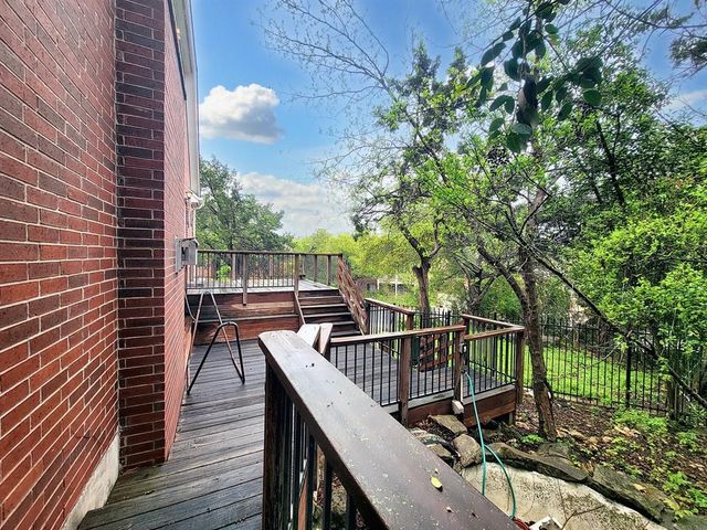 10526 Grand Oak CIR, Austin, TX 78750