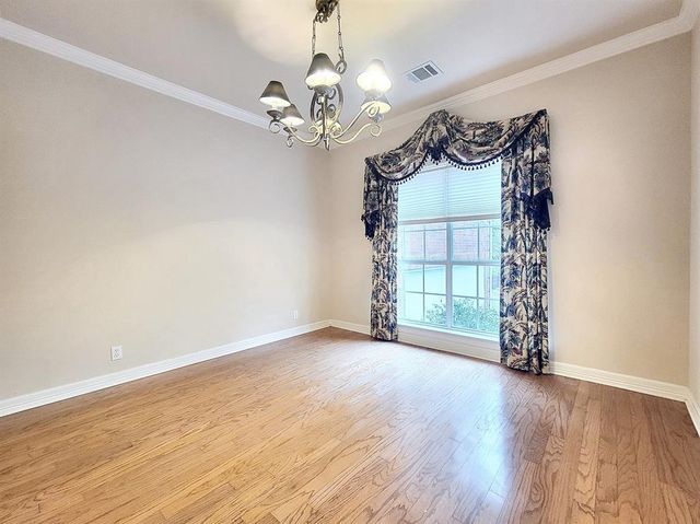 10526 Grand Oak CIR, Austin, TX 78750
