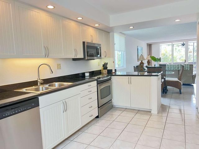 843 BAYPORT WAY 843, Longboat Key, FL 34228