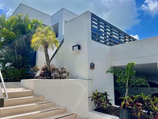 843 BAYPORT WAY 843, Longboat Key, FL 34228