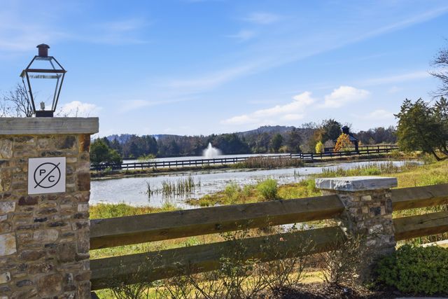 1301 Galloping Hill Way, Arrington, TN 37014