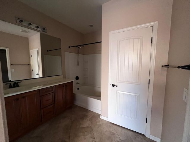 898 E Del Rio Street, Chandler, AZ 85225