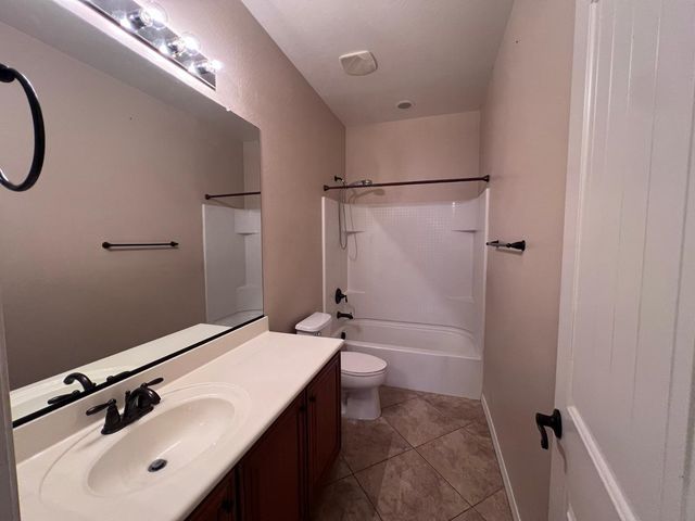 898 E Del Rio Street, Chandler, AZ 85225