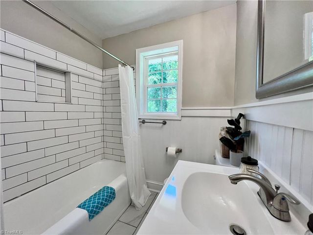 1919 Maryland Avenue, Winston-salem, NC 27101