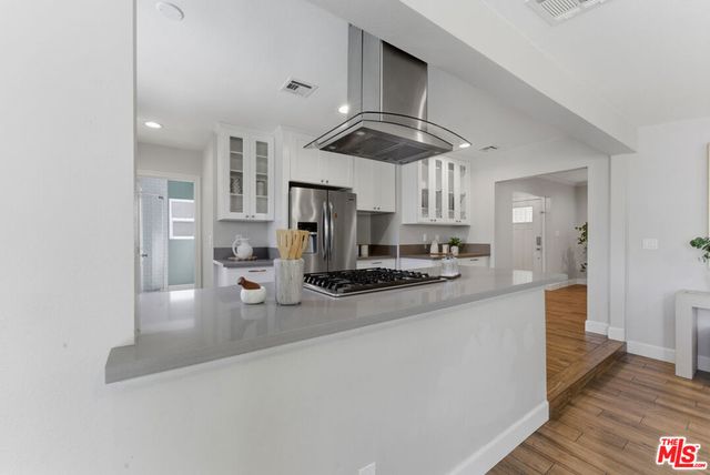 3330 Hermanos Street, Pasadena, CA 91107