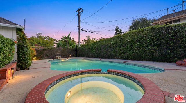 3330 Hermanos Street, Pasadena, CA 91107