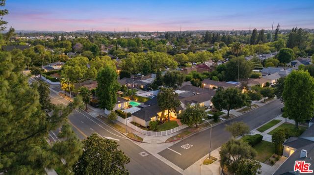 3330 Hermanos Street, Pasadena, CA 91107