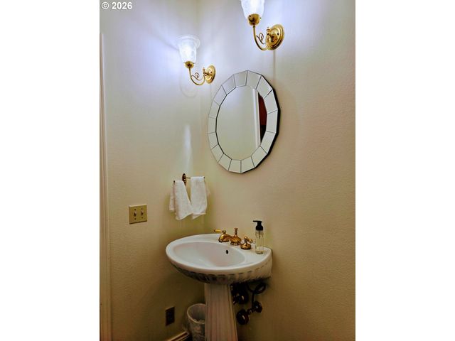 11287 Se 118TH Ct, Happy Valley, OR 97086