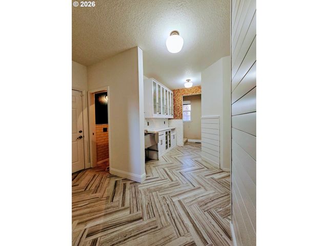 11287 Se 118TH Ct, Happy Valley, OR 97086