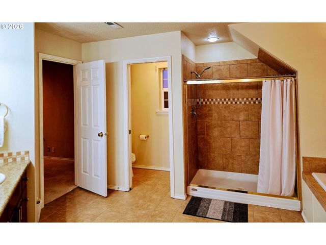 11287 Se 118TH Ct, Happy Valley, OR 97086