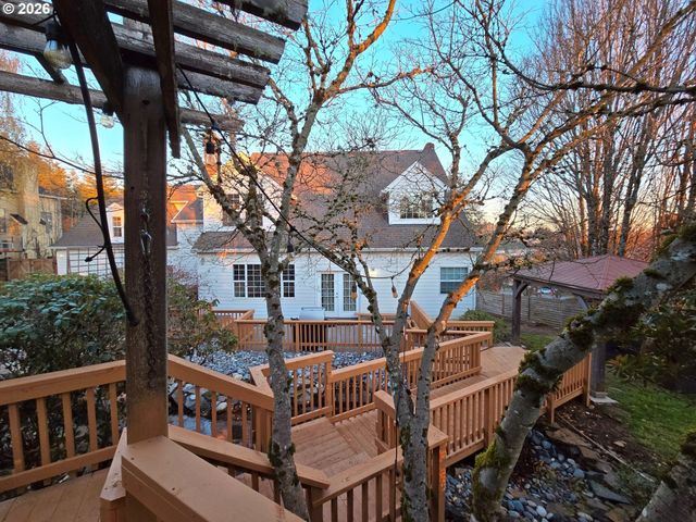 11287 Se 118TH Ct, Happy Valley, OR 97086