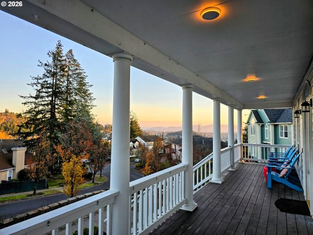 11287 Se 118TH Ct, Happy Valley, OR 97086