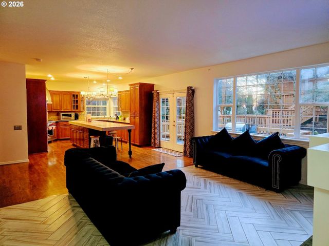 11287 Se 118TH Ct, Happy Valley, OR 97086