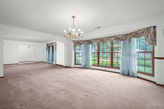 11700 Bayfield Lane, St Louis, MO 63128