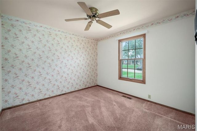 11700 Bayfield Lane, St Louis, MO 63128