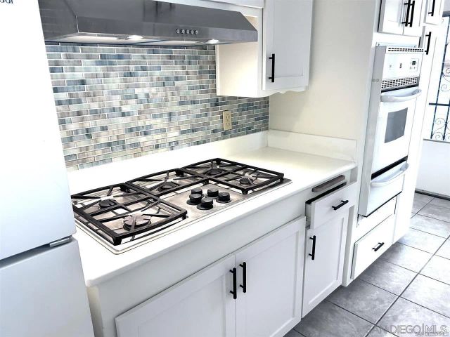 6458 MOUNT AGUILAR, San Diego, CA 92111