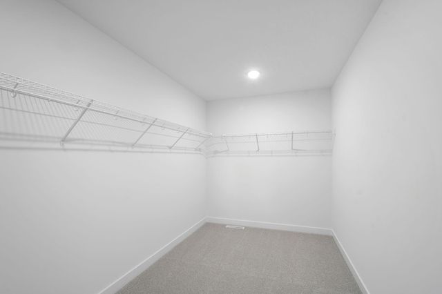 11851 35th Street N, Lake Elmo, MN 55042