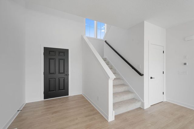 11851 35th Street N, Lake Elmo, MN 55042