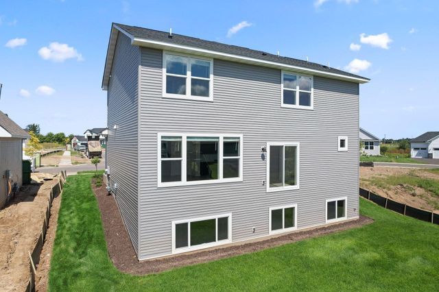 11851 35th Street N, Lake Elmo, MN 55042