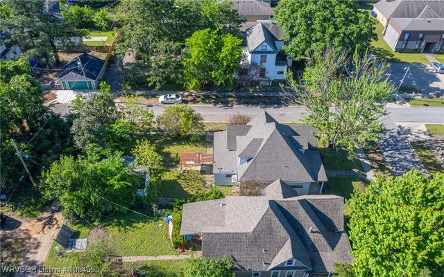 1023 S 17th Street, Fort Smith, AR 72901