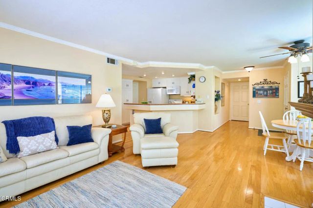 7050 Paseo Encantada, Camarillo, CA 93012