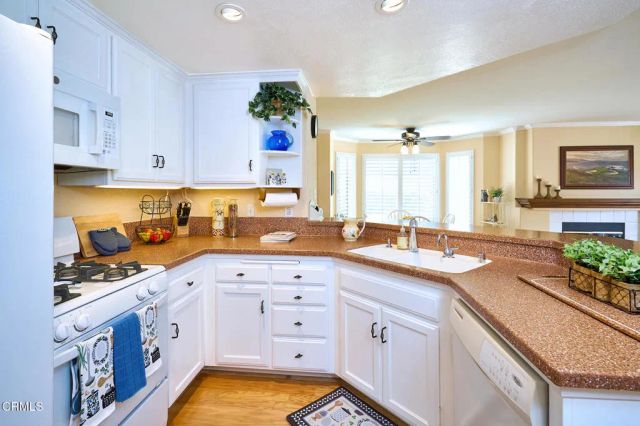 7050 Paseo Encantada, Camarillo, CA 93012