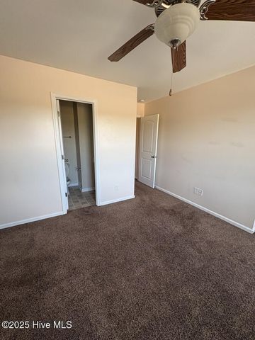 626 Ebb Tide Lane, Sneads Ferry, NC 28460