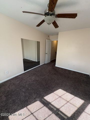 626 Ebb Tide Lane, Sneads Ferry, NC 28460