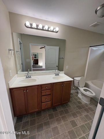 626 Ebb Tide Lane, Sneads Ferry, NC 28460