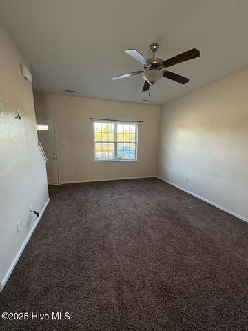 626 Ebb Tide Lane, Sneads Ferry, NC 28460