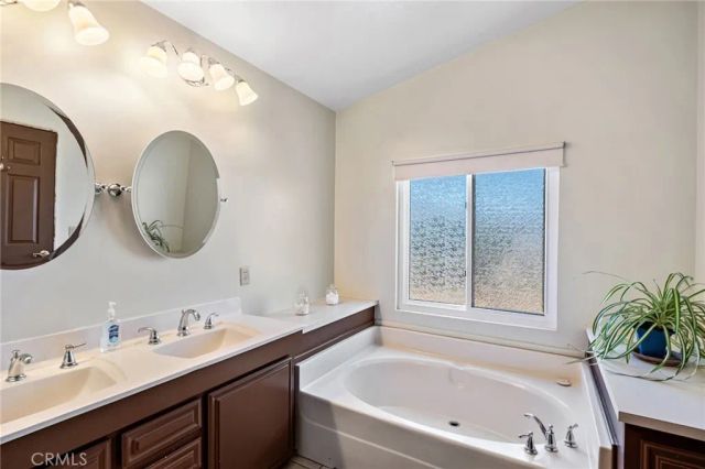 8837 Malpaso Road, Phelan, CA 92371