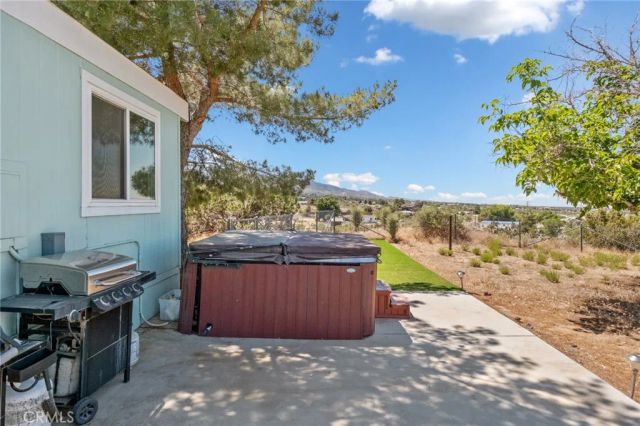 8837 Malpaso Road, Phelan, CA 92371