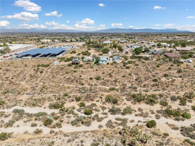 8837 Malpaso Road, Phelan, CA 92371