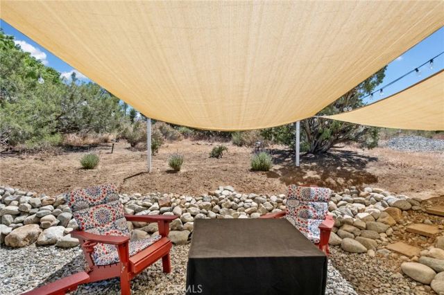 8837 Malpaso Road, Phelan, CA 92371