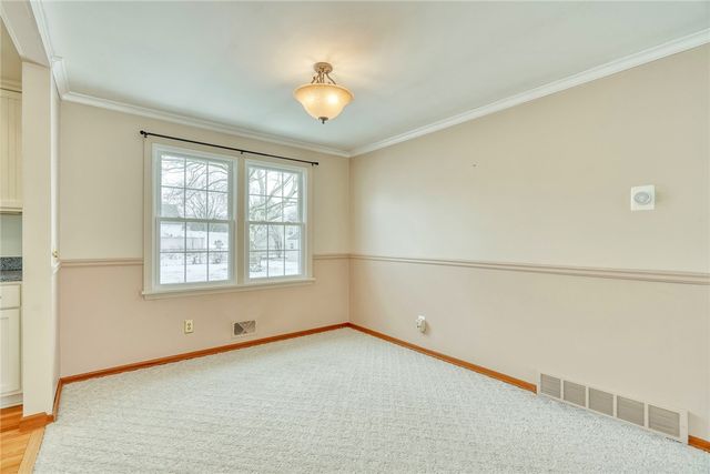 193 Hawthorne Circle, Farmington, NY 14425