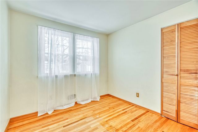 193 Hawthorne Circle, Farmington, NY 14425