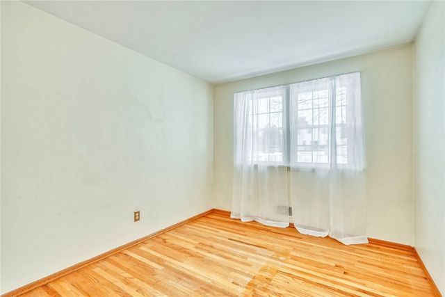 193 Hawthorne Circle, Farmington, NY 14425