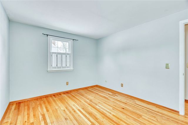 193 Hawthorne Circle, Farmington, NY 14425