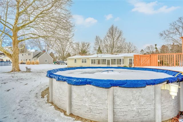 193 Hawthorne Circle, Farmington, NY 14425