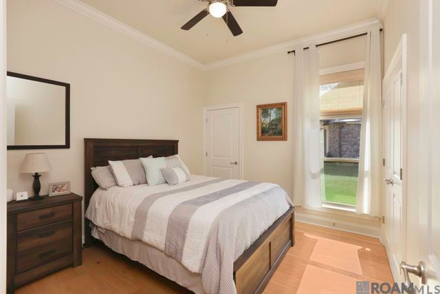 6291 Royal Lakes Estates Avenue, Gonzales, LA 70737